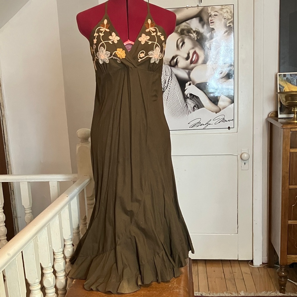 Vintage Chocolate Brown Halter Maxi Dress Embroidered Floral & Butterfly Detail - Picture 7 of 13